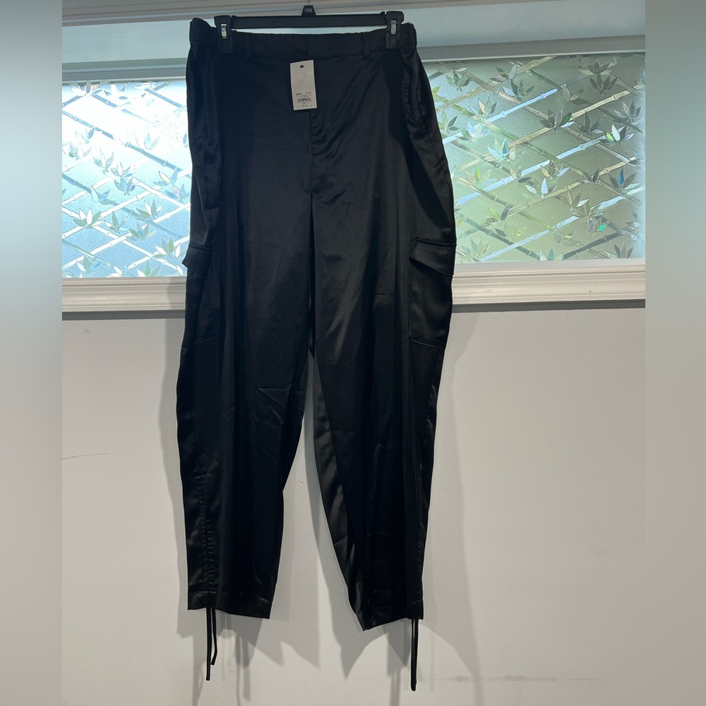 - Women’s satin cargo pants